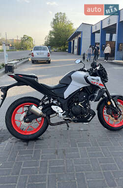 Мотоцикл Без обтекателей (Naked bike) Yamaha MT-03 2021 в 
