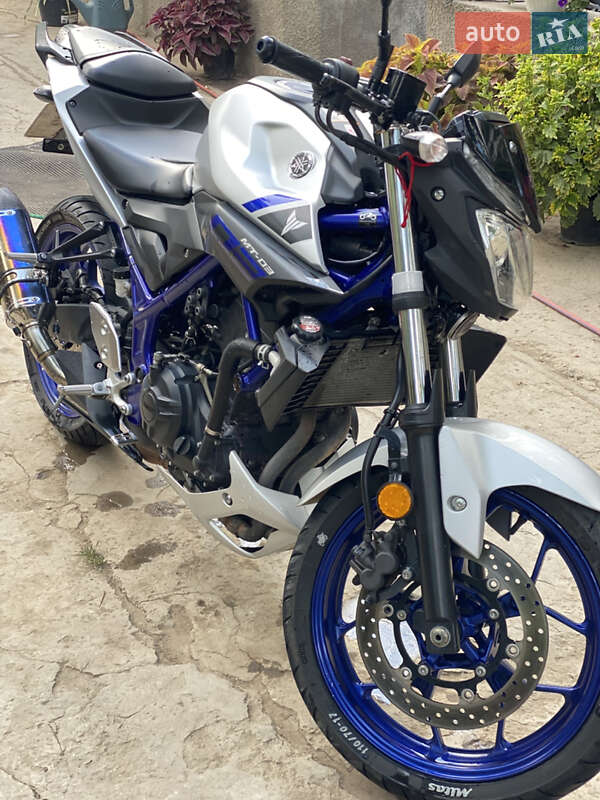Спортбайк Yamaha MT-03 2016 в Татарбунарах