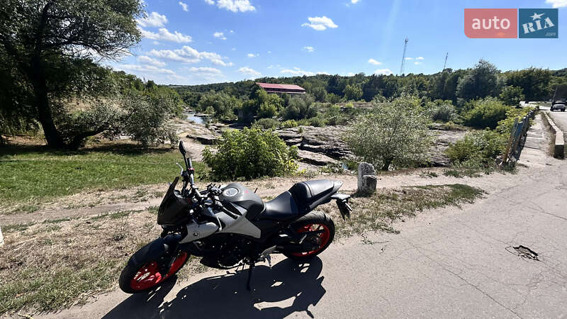 Yamaha MT-03 2021