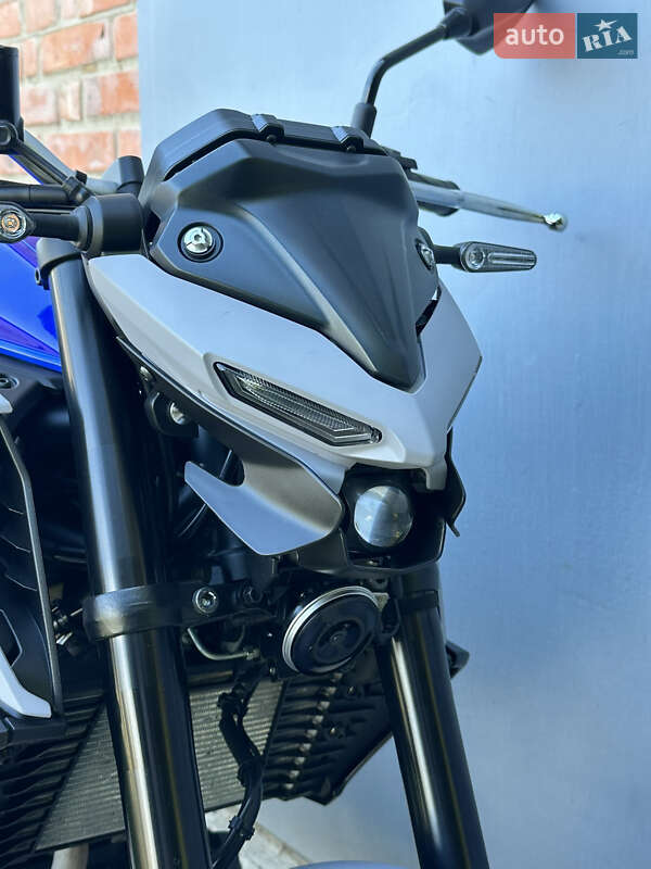 Мотоцикл Без обтекателей (Naked bike) Yamaha MT-03 2021 в Борисполе фото 6 Мотоцикл Без обтекателей (Naked bike) Yamaha MT-03 2021 в Борисполе