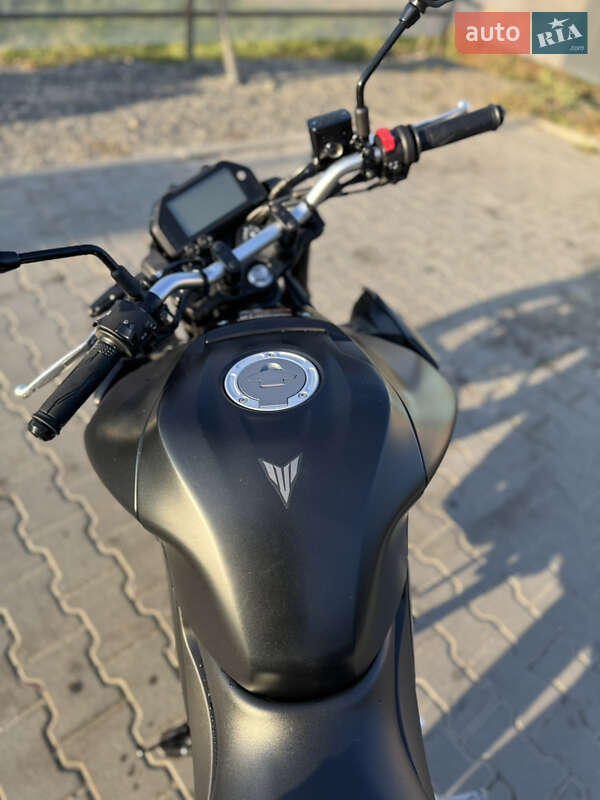 Мотоцикл Без обтекателей (Naked bike) Yamaha MT-03 2023 в Тернополе фото 10 Мотоцикл Без обтекателей (Naked bike) Yamaha MT-03 2023 в Тернополе