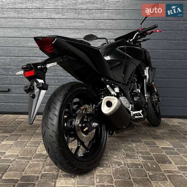 Мотоцикл Без обтекателей (Naked bike) Yamaha MT-03 2022 в Белой Церкви фото 5 Мотоцикл Без обтекателей (Naked bike) Yamaha MT-03 2022 в Белой Церкви