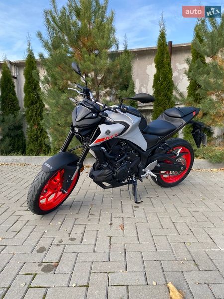 Мотоцикл Без обтекателей (Naked bike) Yamaha MT-03 2020 в Золочеве