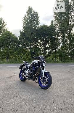 Мотоцикл Без обтекателей (Naked bike) Yamaha MT-07 2015 в Балте