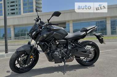 Мотоцикл Без обтекателей (Naked bike) Yamaha MT-07 2021 в Днепре