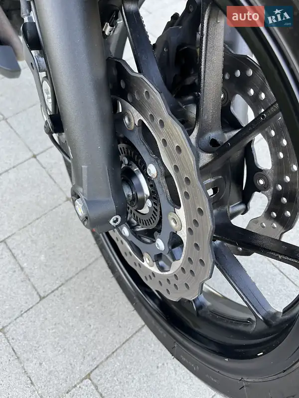 Мотоцикл Спорт-туризм Yamaha MT-07 2017 в 