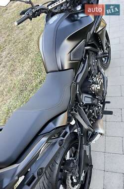 Мотоцикл Спорт-туризм Yamaha MT-07 2017 в 