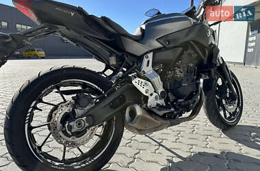 Мотоцикл Без обтікачів (Naked bike) Yamaha MT-07 2014 в Трускавці