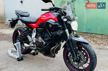 Мотоцикл Без обтікачів (Naked bike) Yamaha MT-07 2014 в Одесі