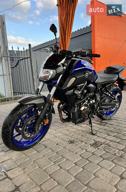 Мотоцикл Без обтекателей (Naked bike) Yamaha MT-07 2019 в 