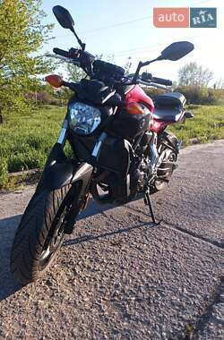 Мотоцикл Супермото (Motard) Yamaha MT-07 2014 в 