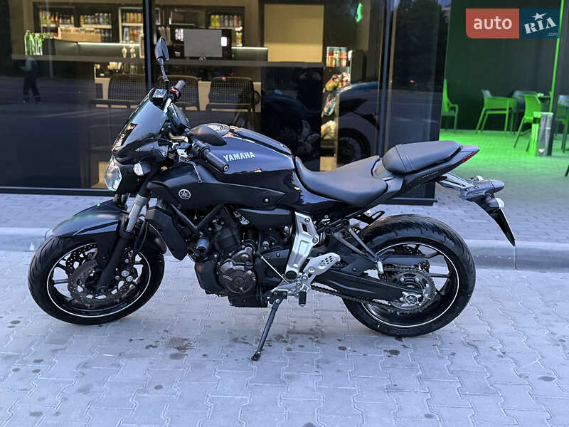 Мотоцикл Без обтікачів (Naked bike) Yamaha MT-07 2016 в Києві