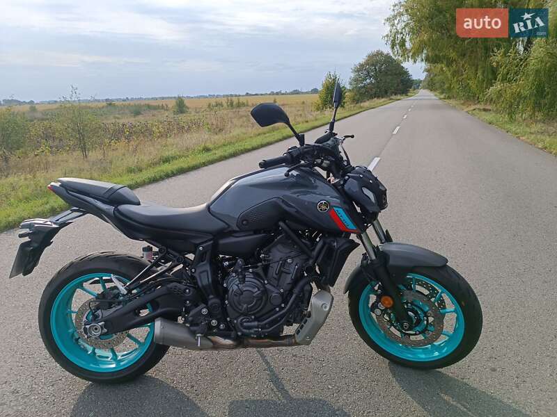 Мотоцикл Без обтекателей (Naked bike) Yamaha MT-07 2023 в Барышевке