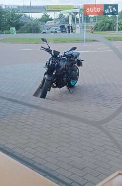 Мотоцикл Без обтекателей (Naked bike) Yamaha MT-07 2023 в 