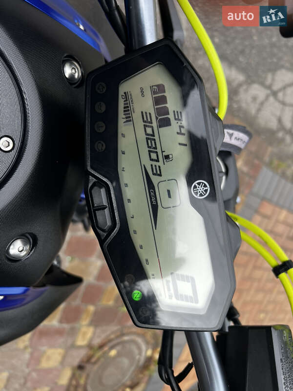 Мотоцикл Без обтекателей (Naked bike) Yamaha MT-07 2015 в Киеве фото 3 Мотоцикл Без обтекателей (Naked bike) Yamaha MT-07 2015 в Киеве