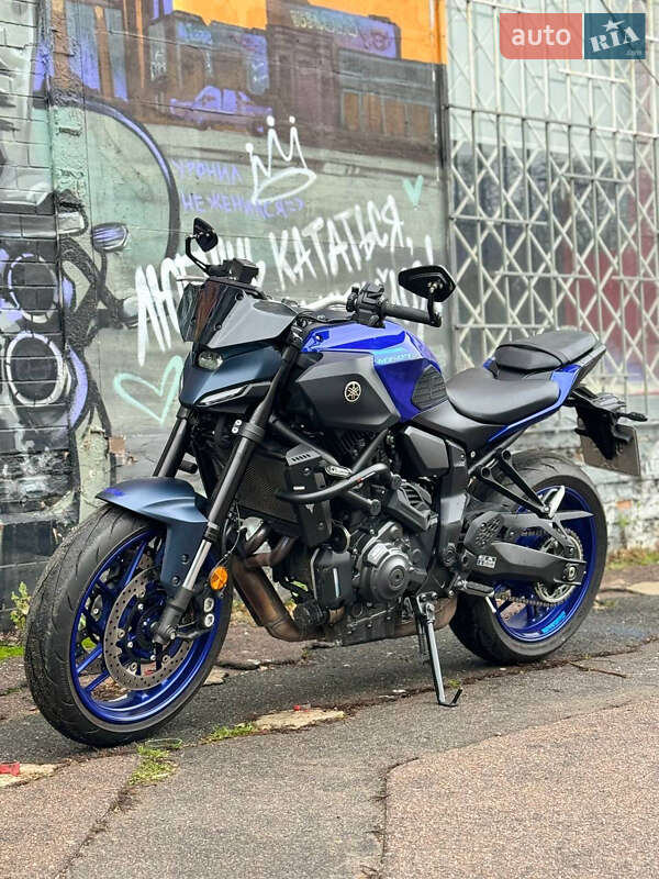 Мотоцикл Без обтекателей (Naked bike) Yamaha MT-07 2025 в Киеве