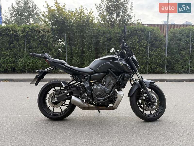 Мотоцикл Без обтекателей (Naked bike) Yamaha MT-07 2022 в Белой Церкви