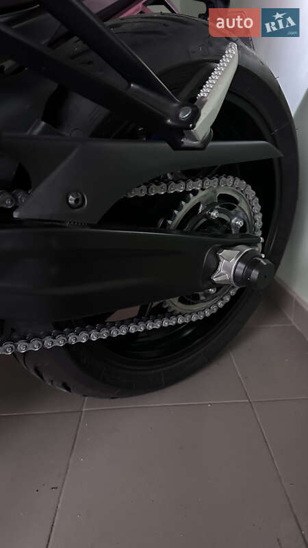 Мотоцикл Без обтекателей (Naked bike) Yamaha MT-07 2024 в Киеве фото 10 Мотоцикл Без обтекателей (Naked bike) Yamaha MT-07 2024 в Киеве