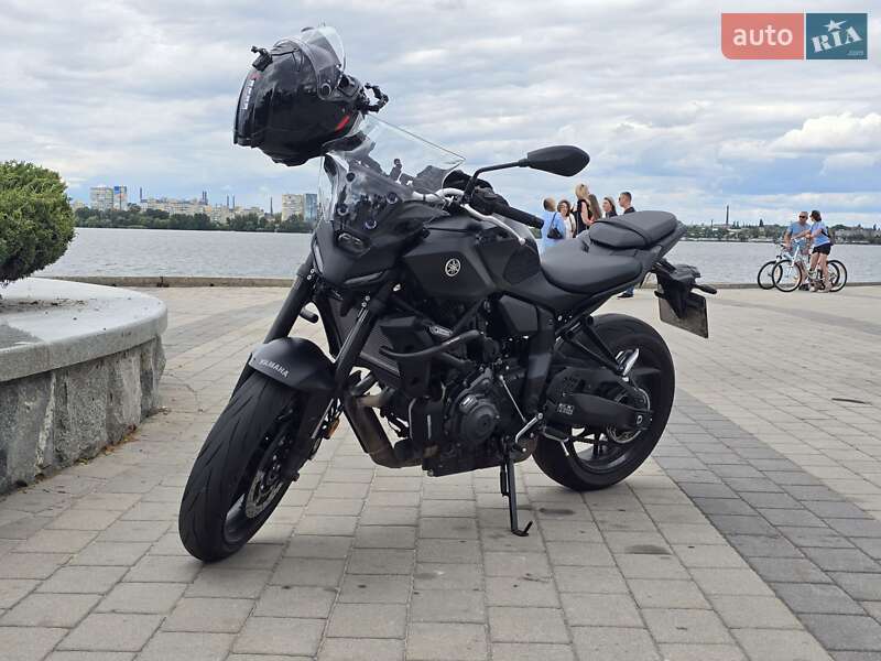 Yamaha MT-07 2025