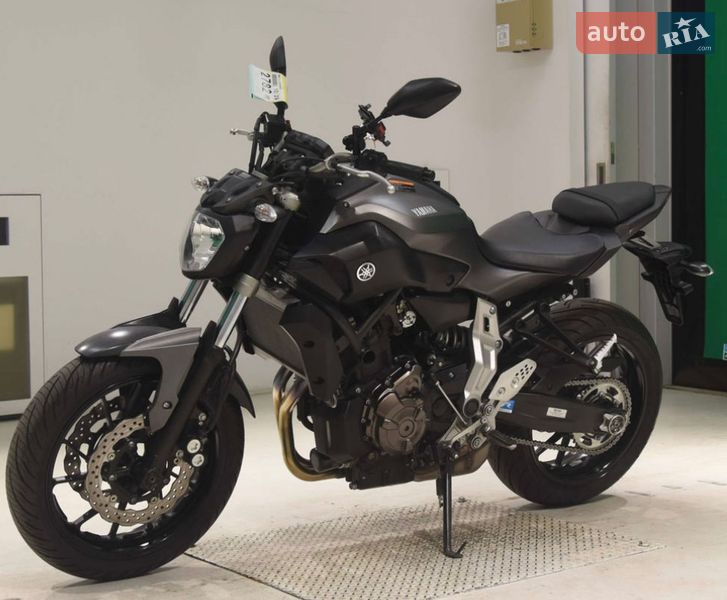 Мотоцикл Без обтекателей (Naked bike) Yamaha MT-07 2016 в Сновске