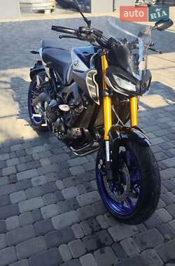 Мотоцикл Без обтекателей (Naked bike) Yamaha MT-09 SP 2020 в 