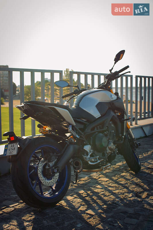 Мотоцикл Без обтікачів (Naked bike) Yamaha MT-09 SP 2020 в Дніпрі фото 2 Мотоцикл Без обтікачів (Naked bike) Yamaha MT-09 SP 2020 в Дніпрі
