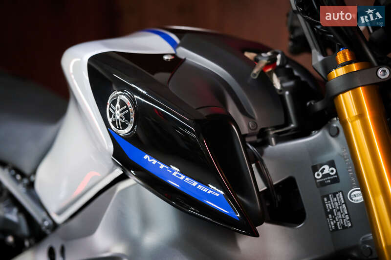 Мотоцикл Без обтекателей (Naked bike) Yamaha MT-09 SP 2022 в Днепре фото 9 Мотоцикл Без обтекателей (Naked bike) Yamaha MT-09 SP 2022 в Днепре