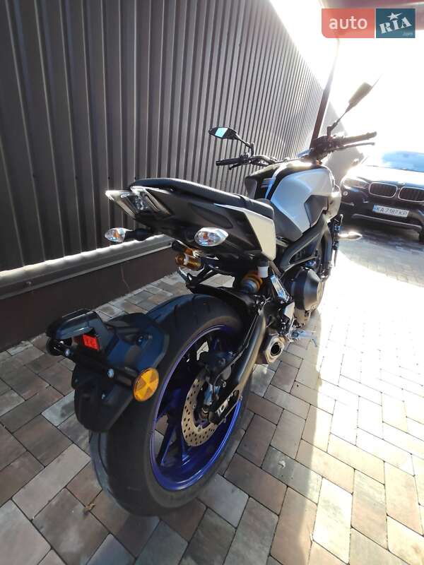 Мотоцикл Без обтекателей (Naked bike) Yamaha MT-09 SP 2018 в Белогородке фото 3 Мотоцикл Без обтекателей (Naked bike) Yamaha MT-09 SP 2018 в Белогородке
