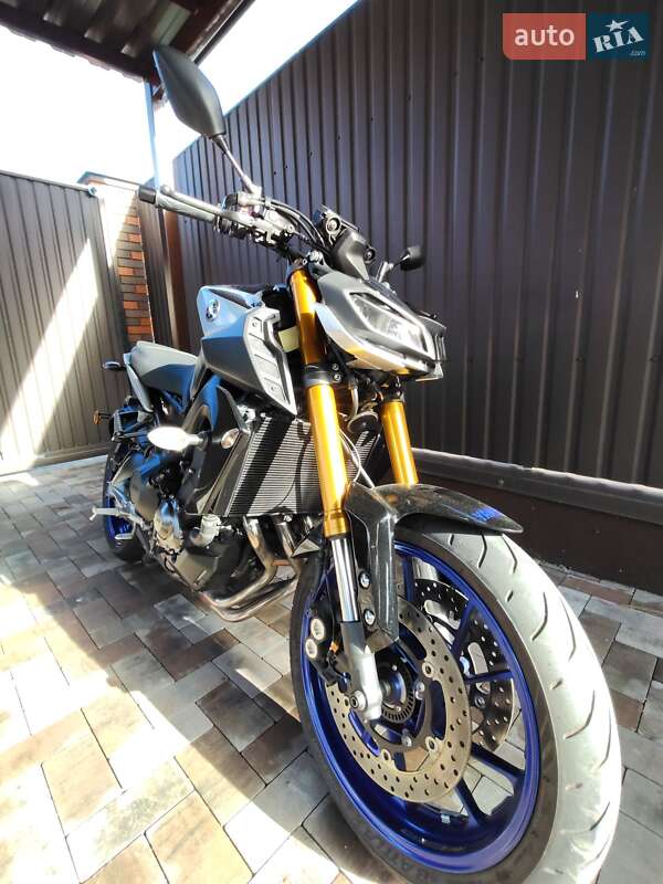 Мотоцикл Без обтекателей (Naked bike) Yamaha MT-09 SP 2018 в Белогородке фото 6 Мотоцикл Без обтекателей (Naked bike) Yamaha MT-09 SP 2018 в Белогородке