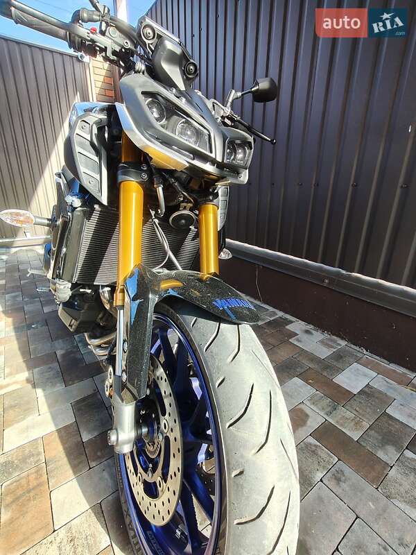 Мотоцикл Без обтекателей (Naked bike) Yamaha MT-09 SP 2018 в Белогородке фото 10 Мотоцикл Без обтекателей (Naked bike) Yamaha MT-09 SP 2018 в Белогородке