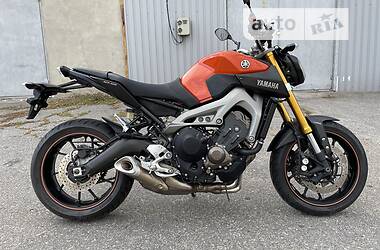 Мотоцикл Спорт-туризм Yamaha MT-09 2015 в Дніпрі