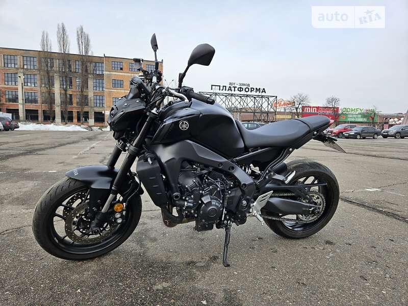 Мотоцикл Без обтекателей (Naked bike) Yamaha MT-09 2021 в Киеве