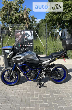 Мотоцикл Спорт-туризм Yamaha MT-09 2015 в Одессе