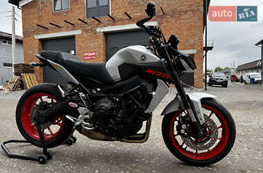 Мотоцикл Без обтекателей (Naked bike) Yamaha MT-09 2020 в Виннице