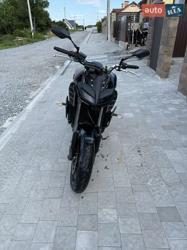 Yamaha MT-09 2017