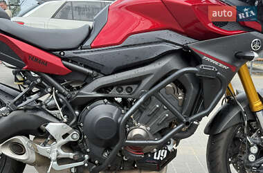 Мотоцикл Спорт-туризм Yamaha MT-09 2015 в 