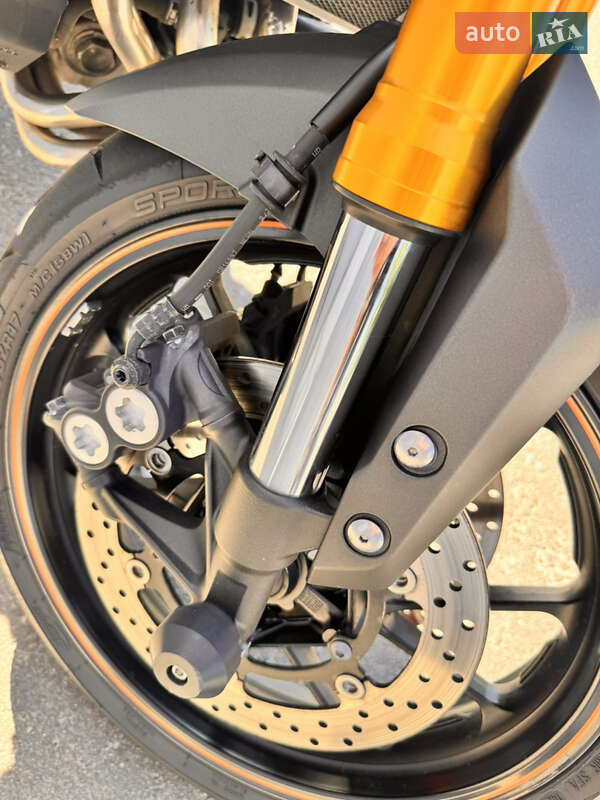 Мотоцикл Без обтікачів (Naked bike) Yamaha MT-09 2015 в Києві