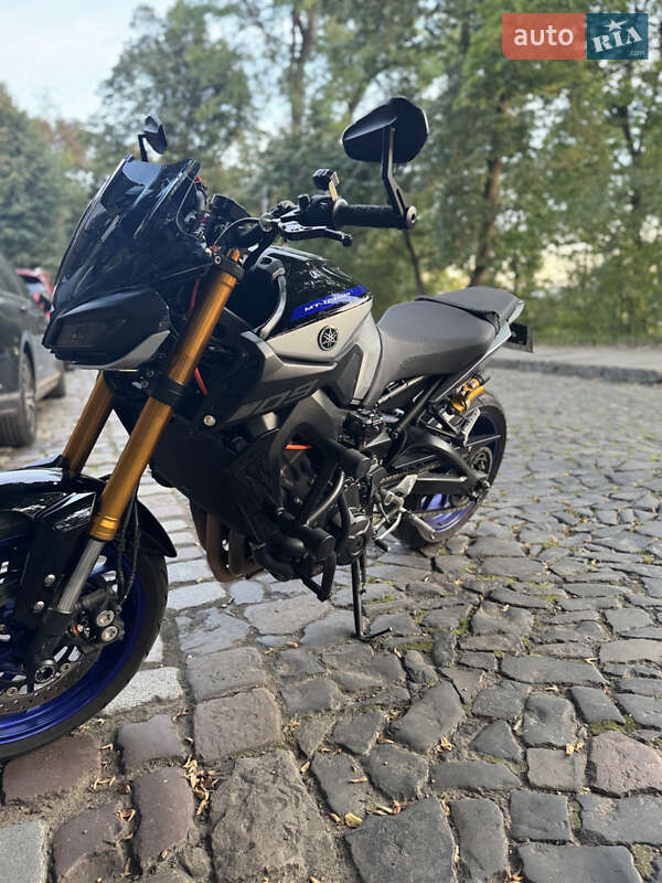 Мотоцикл Без обтекателей (Naked bike) Yamaha MT-09 2019 в Львове фото 7 Мотоцикл Без обтекателей (Naked bike) Yamaha MT-09 2019 в Львове