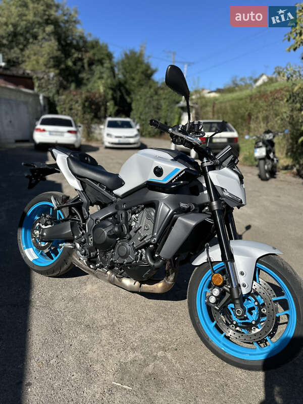 Yamaha MT-09 2025