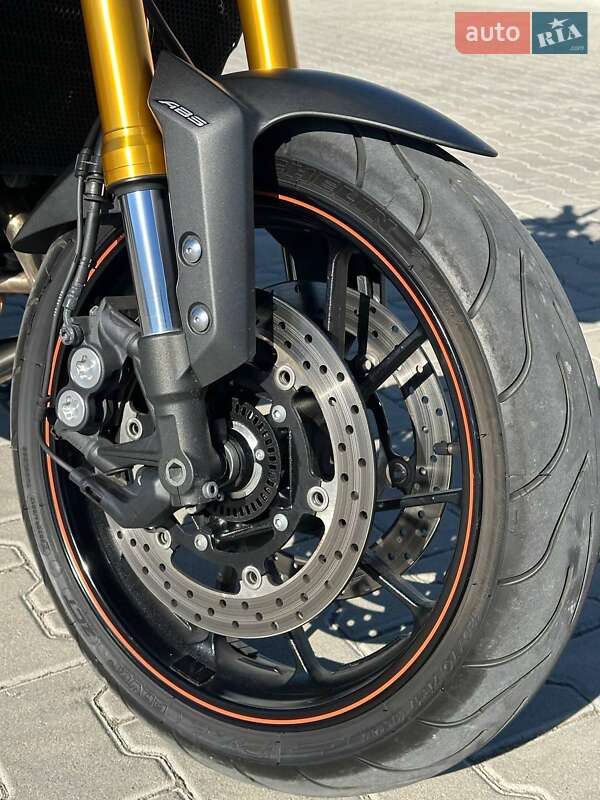 Мотоцикл Без обтікачів (Naked bike) Yamaha MT-09 2015 в Вінниці