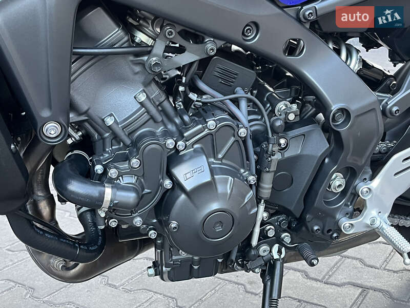 Мотоцикл Без обтекателей (Naked bike) Yamaha MT-09 2021 в Днепре