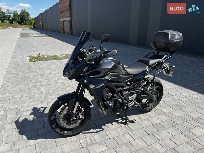 Yamaha MT-09 2016