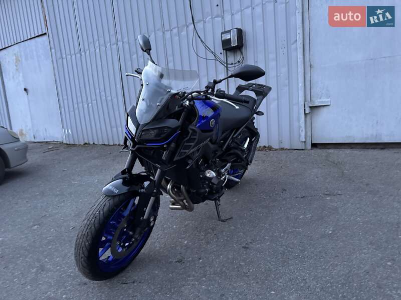 Мотоцикл Без обтекателей (Naked bike) Yamaha MT-09 2020 в Днепре
