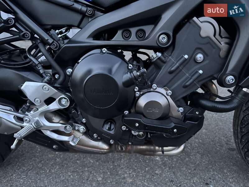 Мотоцикл Без обтекателей (Naked bike) Yamaha MT-09 2020 в Днепре