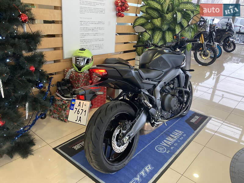 Мотоцикл Без обтікачів (Naked bike) Yamaha MT-09 2025 в Києві фото 5 Мотоцикл Без обтікачів (Naked bike) Yamaha MT-09 2025 в Києві