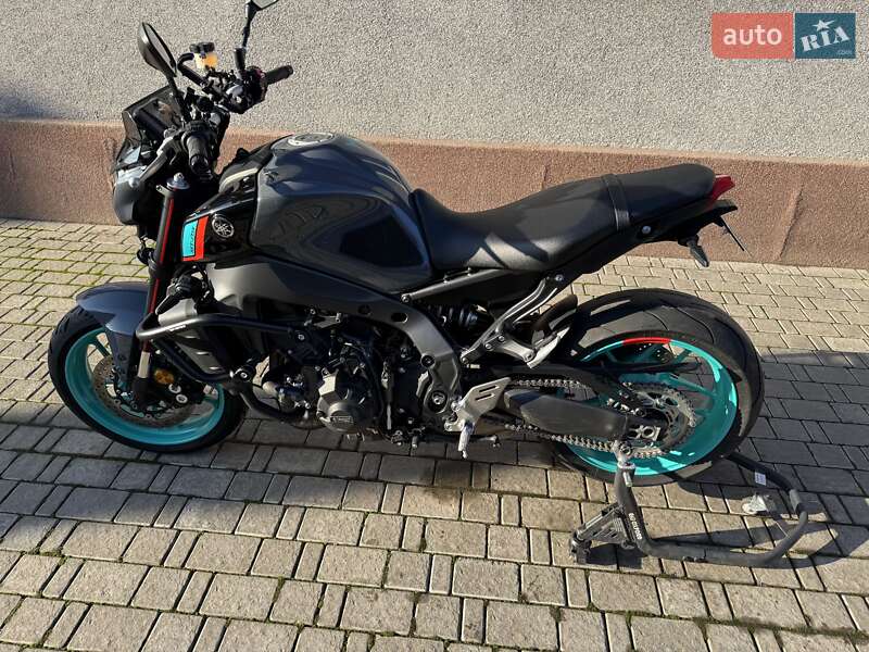 Мотоцикл Без обтекателей (Naked bike) Yamaha MT-09 2023 в Христиновке