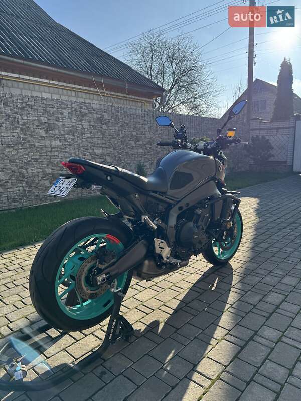 Мотоцикл Без обтекателей (Naked bike) Yamaha MT-09 2023 в Христиновке