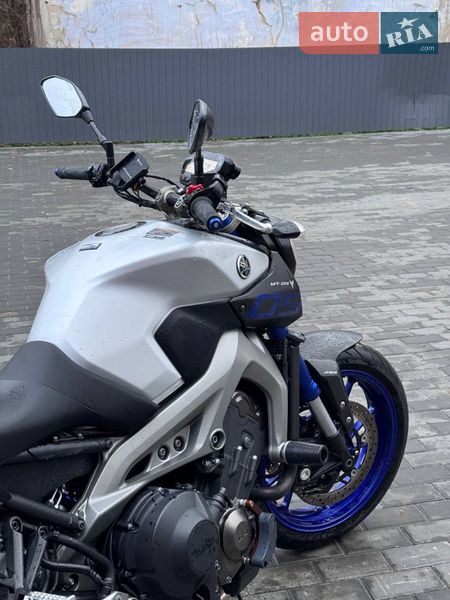 Мотоцикл Без обтекателей (Naked bike) Yamaha MT-09 2016 в Покрове