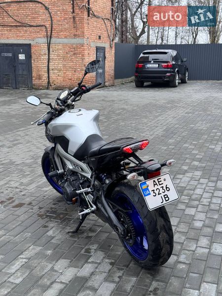 Мотоцикл Без обтекателей (Naked bike) Yamaha MT-09 2016 в Покрове