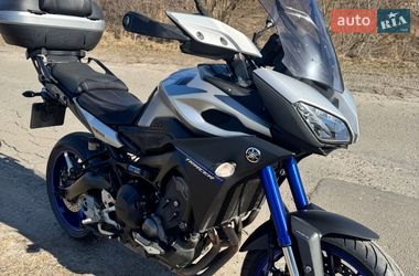 Мотоцикл Спорт-туризм Yamaha MT-09 2016 в Киеве